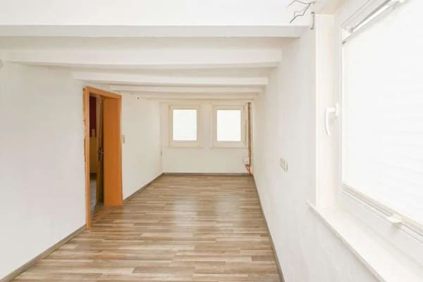 Immobilie in Rietberg - Renovierungsbedürftiges Haus mit Fußbodenheizung und großem Keller in zentraler Innenstadtlage! - Bild 2
