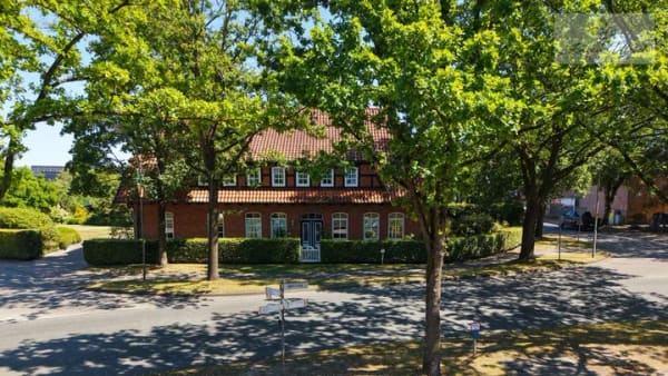 Immobilie in Fintel - Ortskern Fintel! Traum Anwesen, Hallen & 4.504 m² Areal voll Möglichkeiten - Bild 1