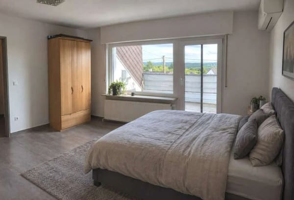 Immobilie in Bendorf - Gepflegte 3-Zimmer-Dachgeschosswohnung mit Loggia, Stellplatz und Klimaanlage in Bendorf-Stromberg - Bild 0