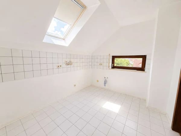 Immobilie in Abtsteinach - 115 m², 4 Zimmer, großer Balkon  -  Wohnen mit Blick ins Grüne - Bild 3