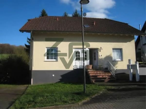 Immobilie in Hirzenhain - Einfamilienhaus freistehend in Hirzenhain - Bild 2