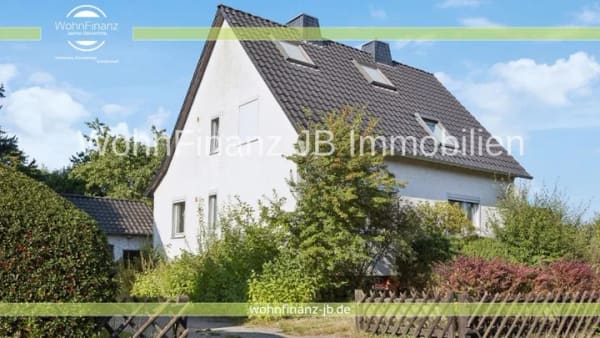 Immobilie in Rühen - Einfamilienhaus freistehend in Rühen - Bild 0