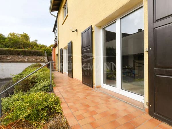 Immobilie in Ebertsheim - Gemeinsam zuhause: Großzügiges EFH mit viel Raum für Familie, Hobbies und Fahrzeuge! - Bild 4