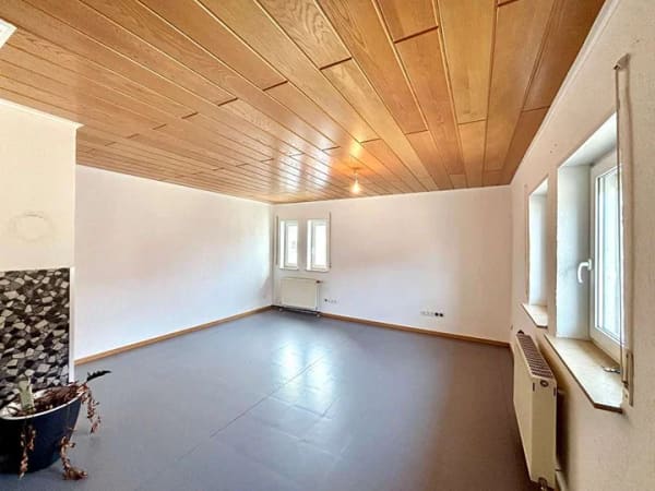 Immobilie in Stutensee - 3-Familienhaus – vielseitige Möglichkeiten für Eigennutzer und Kapitalanleger - Bild 1
