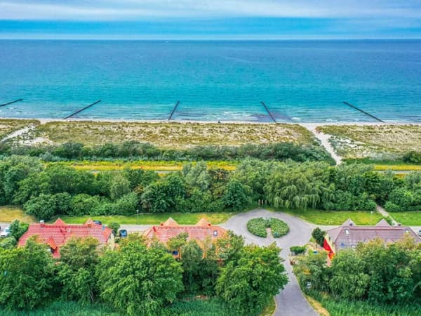 Immobilie in Wustrow - Der Ostsee ganz nah - Meeresrauschen inklusive - Haushälfte mit 2 Ferienwohnungen auf Pachtland - Bild 2