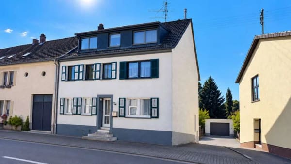Immobilie in Gersheim - Gepflegtes Reihenendhaus mit großem Garten und viel Platz in ruhiger Lage - Bild 0