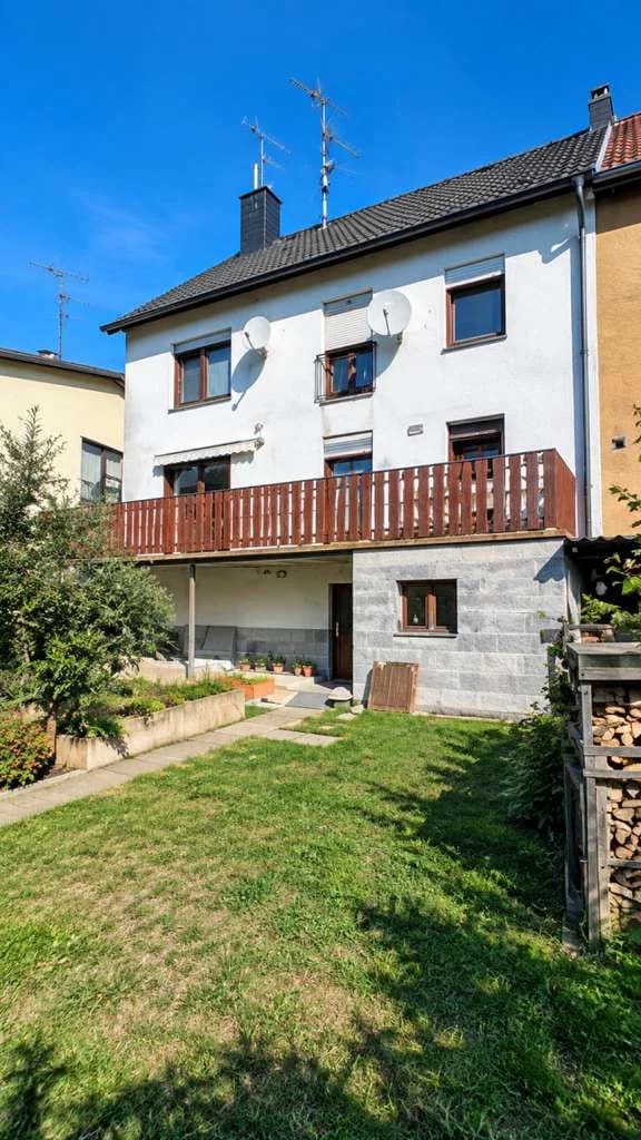 Immobilie in Gersheim - Gepflegtes Reihenendhaus mit großem Garten und viel Platz in ruhiger Lage - Bild 1