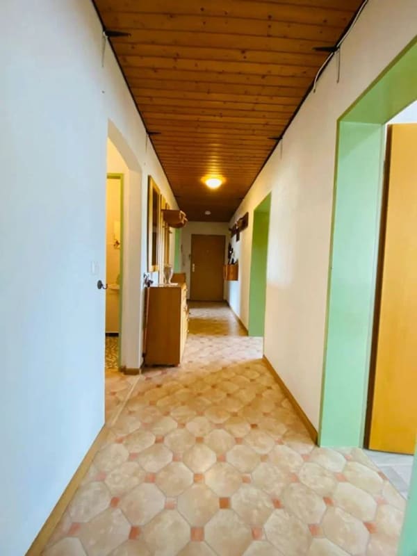 Immobilie in Rheinfelden (Baden) - ++NEU IM ANGEBOT++ Helle Eigentumswohnung mit Weitblick, Balkon und direkter Bahnanbindung - Bild 2