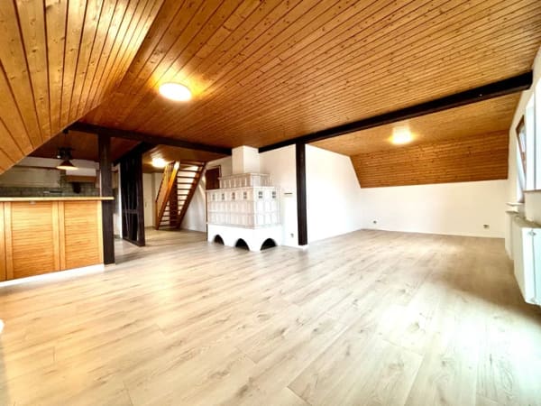 Immobilie in Altdorf - Helles Wohnen mit Balkon und Gartenanteil in attraktiver Lage von Altdorf - Bild 1