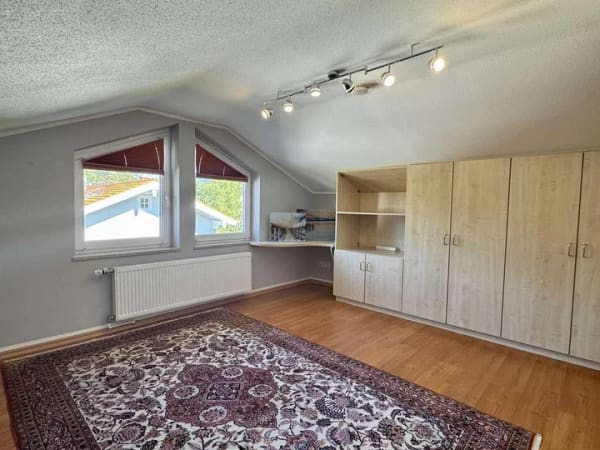 Immobilie in Ruhpolding - Wohnliche 2-Zimmer-Dachgeschosswohnung mit Südwestbalkon & Bergblick  - Bild 1