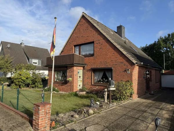 Immobilie in Schacht-Audorf - Gepfegtes Einfamilienhaus mit großzügigem Grundstück, Wintergarten und Garage! - Bild 1