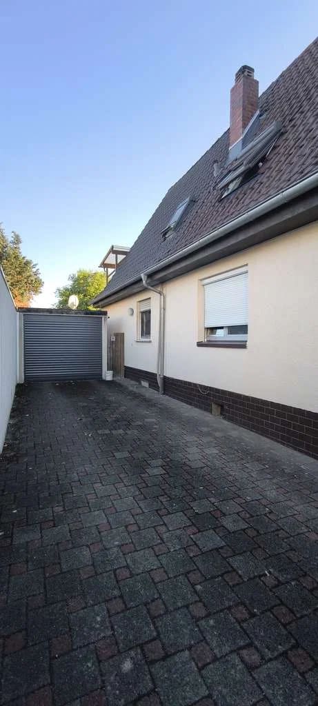 Immobilie in Kahl am Main - Charmantes Einfamilienhaus mit großzügigem Platzangebot in begehrter Lage von Kahl am Main - Bild 1