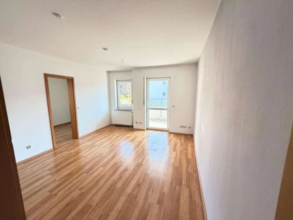 Immobilie in Bürgstadt - Ideal für Singles, Paare & Kapitalanleger – 2 Zimmer mit Balkon in Bürgstadt - Bild 1