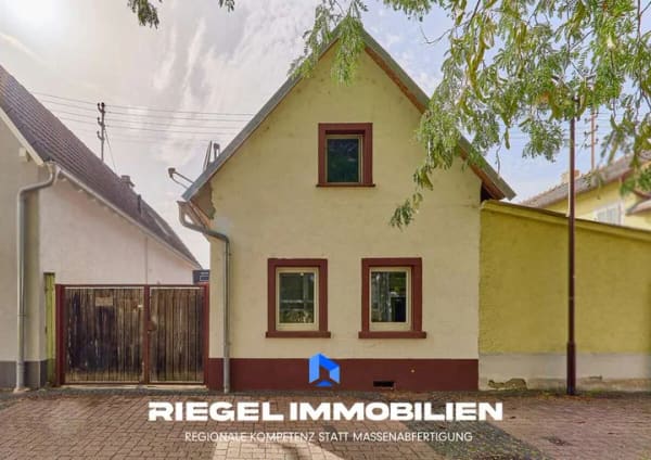 Immobilie in Heßheim - Sie hier? Wir auch! Wohnen mit Innenhof, Doppelgarage und zusätzlichem Wohnbereich - Bild 0
