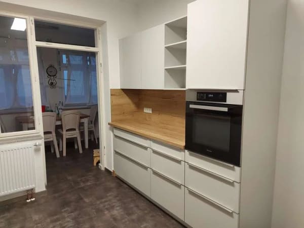 Immobilie in Weilheim an der Teck - Viel Platz für Leben & Arbeiten: 136 m², 5 Zimmer, privater Außenbereich - Bild 3