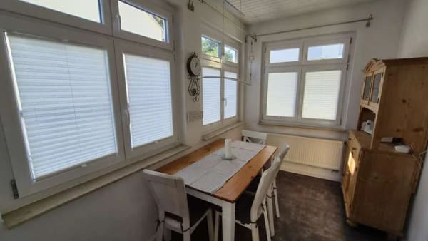 Immobilie in Weilheim an der Teck - Viel Platz für Leben & Arbeiten: 136 m², 5 Zimmer, privater Außenbereich - Bild 4