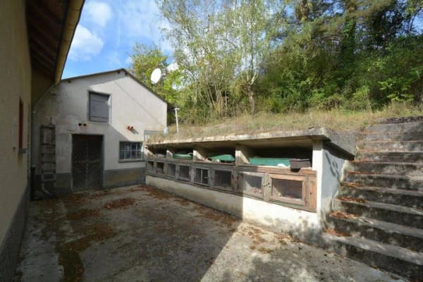 Immobilie in Üxheim - Freistehendes Einfamilienhaus mit Balkon, Garage und Garten in Üxheim-Ahütte - Bild 2