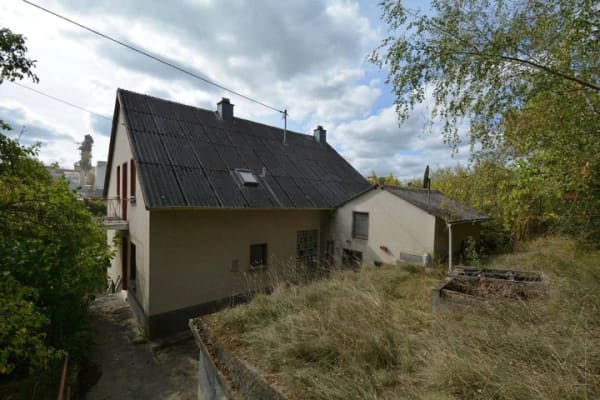 Immobilie in Üxheim - Freistehendes Einfamilienhaus mit Balkon, Garage und Garten in Üxheim-Ahütte - Bild 3