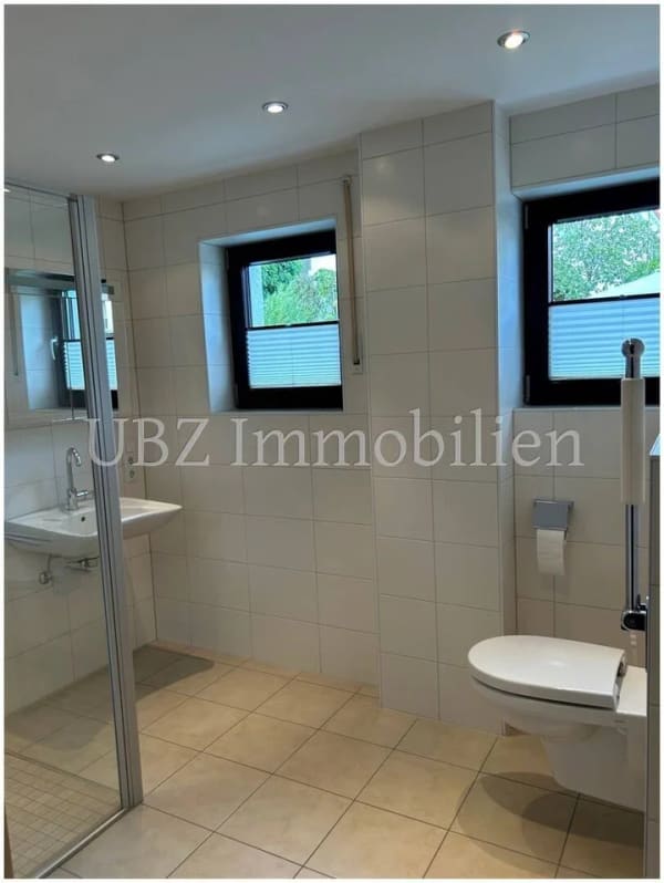 Immobilie in Haibach - Mehrfamilienhaus mit schönem Garten - Bild 2