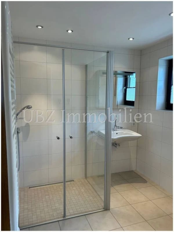 Immobilie in Haibach - Mehrfamilienhaus mit schönem Garten - Bild 3