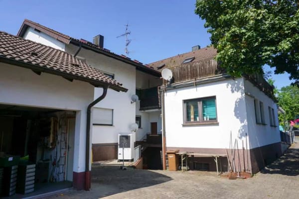 Immobilie in Bamberg - Wer hat schon 41 m² Wohnzimmer? - 3-Zimmer-Whg. im 1. OG mit Balkon in Bamberg - Bild 2