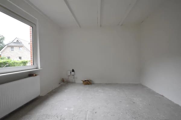 Immobilie in Rhauderfehn - Umfassend modernisiertes Einfamilienhaus mit viel Potenzial auf großem Grundstück - Bild 3