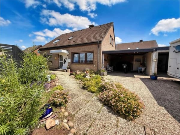 Immobilie in Hiddenhausen - Einfamilienhaus freistehend in Hiddenhausen (Schweicheln-Bermbeck) - Bild 1
