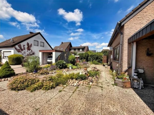 Immobilie in Hiddenhausen - Einfamilienhaus freistehend in Hiddenhausen (Schweicheln-Bermbeck) - Bild 3