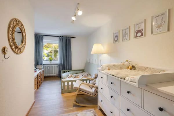 Immobilie in Karlsfeld - Große 4 Zimmer Familienwohnung - Bild 0
