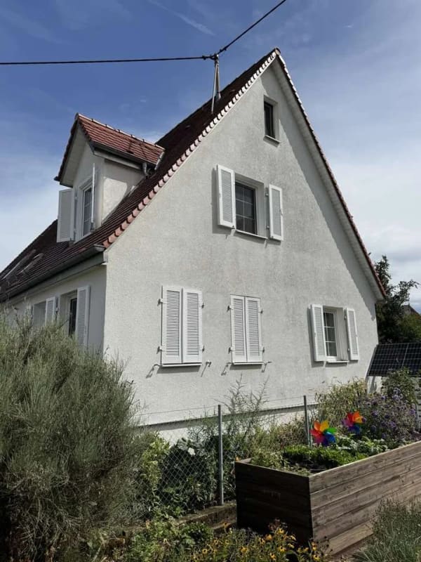 Immobilie in Filderstadt - Großes Familienhaus mit Garten  in Sonnenlage am Ortsrand - Bild 0