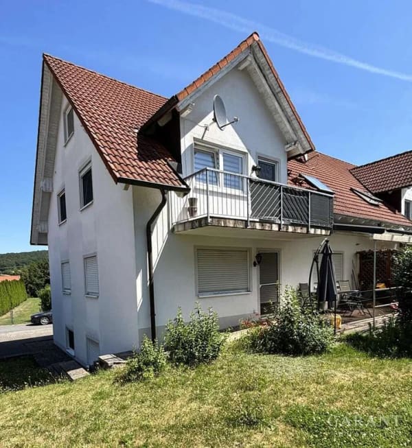 Immobilie in Itzgrund - Charmante 3 Zimmer-Wohnung in ruhiger Wohnlage - Bild 0