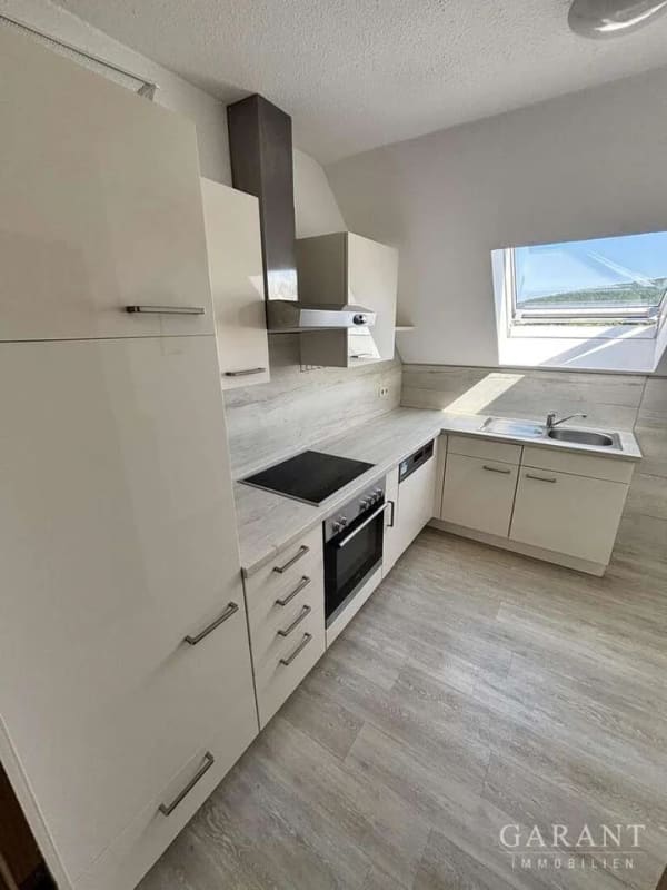 Immobilie in Itzgrund - Charmante 3 Zimmer-Wohnung in ruhiger Wohnlage - Bild 2