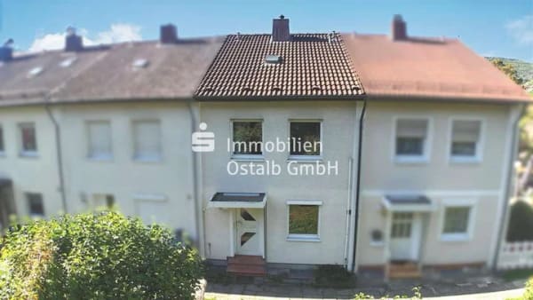 Immobilie in Oberkochen - Zentral. Flexibel. Sofort bezugsfrei - Reihenmittelhaus - Bild 0