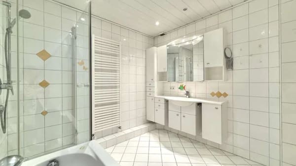 Immobilie in Oberkochen - Zentral. Flexibel. Sofort bezugsfrei - Reihenmittelhaus - Bild 2