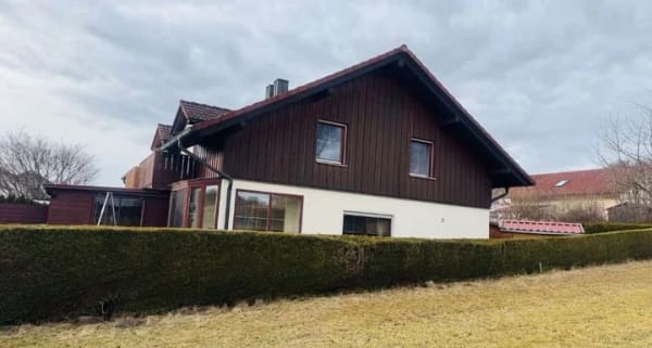 Immobilie in Windorf - Schöne DHH mit Garten, Garage & Wallbox in Gaishofen bei Windorf - Bild 0
