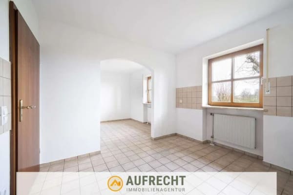 Immobilie in Schwabhausen - A U F R E C H T °MITTEN IN STETTEN-SCHWABHAUSEN° Doppelhaushälfte mit Garten & Garage an der S2 - Bild 3