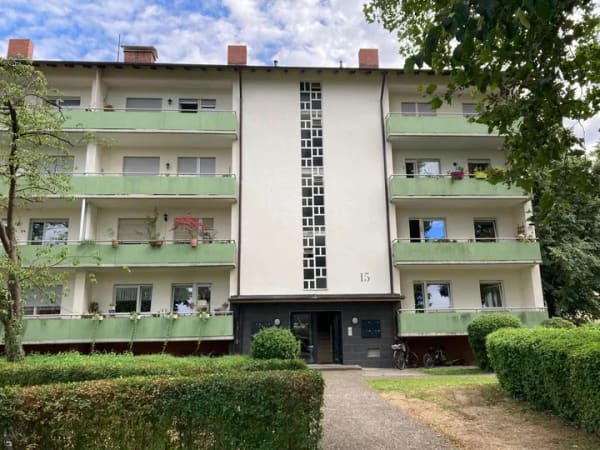 Immobilie in Staufen im Breisgau - Wohnen mit Charakter: Vier-Zimmer-Wohnung in Staufen - Bild 0
