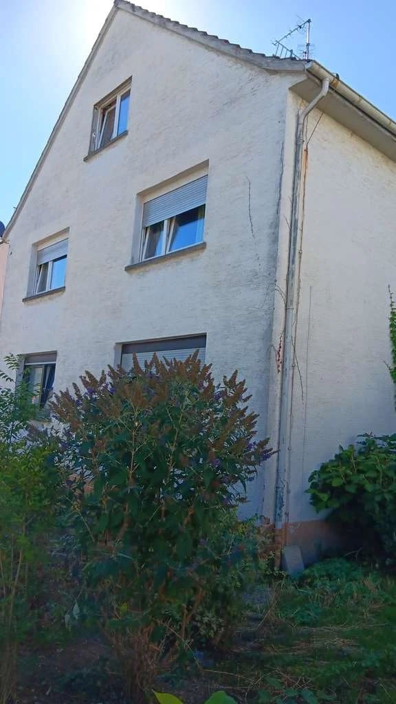 Immobilie in Flörsheim - Mehrgenerationenhaus mit drei Wohnungen und vielen Möglichkeiten auf Traumgrundstück - Bild 1