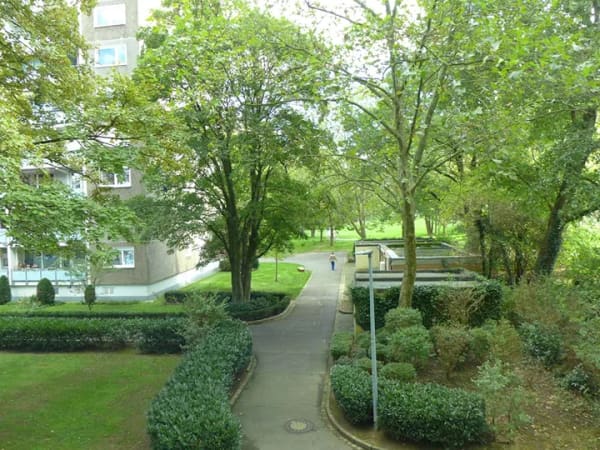 Immobilie in Sankt Augustin - In Sankt Augustin : Attraktive 1,5 Zimmer-Wohnung mit Balkon-ideal für Singles und Kapitalanleger - Bild 3