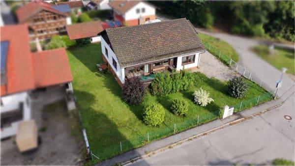 Immobilie in Frauenau - Wohlfühl-Bungalow - Bild 2