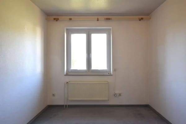 Immobilie in Trittau - Trittau - Gut geschnittenes Endreihenhaus mit zwei Vollgeschossen, blickgeschütztem Gartengrundstück, Carport, Ausbaureserve im Dachgeschoss - Bild 4