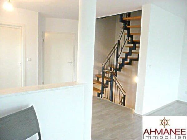 Immobilie in Schirmitz - **Familienfreundliche DHH mit Garten in ruhiger Lage** - Bild 1