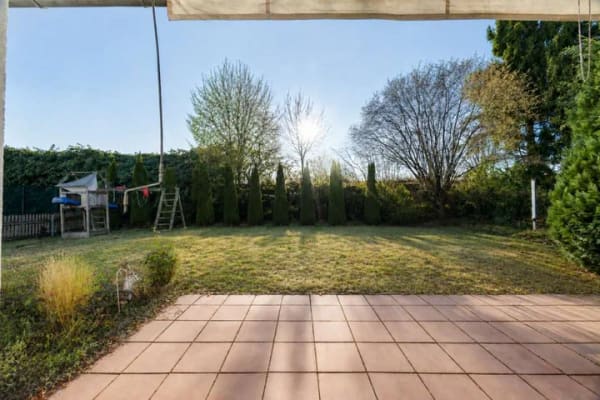 Immobilie in Velden - Bezugsfrei: Einfamilienhaus mit Südgarten in familienfreundlicher Lage - Bild 0