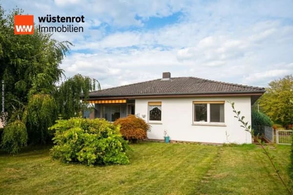Immobilie in Hohenroda - Bungalow mit Garten, Garage und Weitblick in Hohenroda-Ausbach: Ihr Projekt auf 789 m² - Bild 4