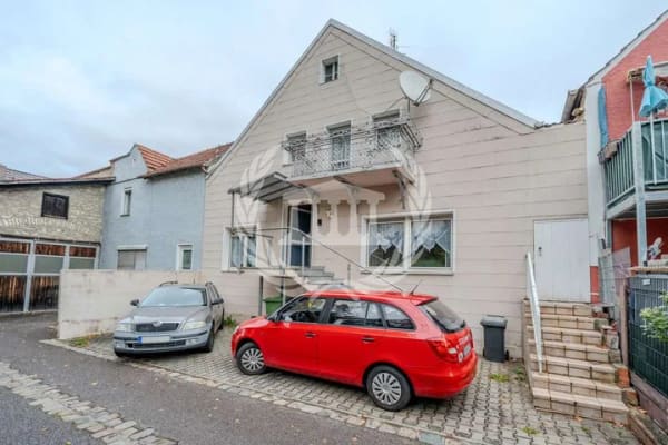 Immobilie in Burglengenfeld - Wohnen mitten in Burglengenfeld | Stadthaus mit 136 m² & 2 Garagen! - Bild 3