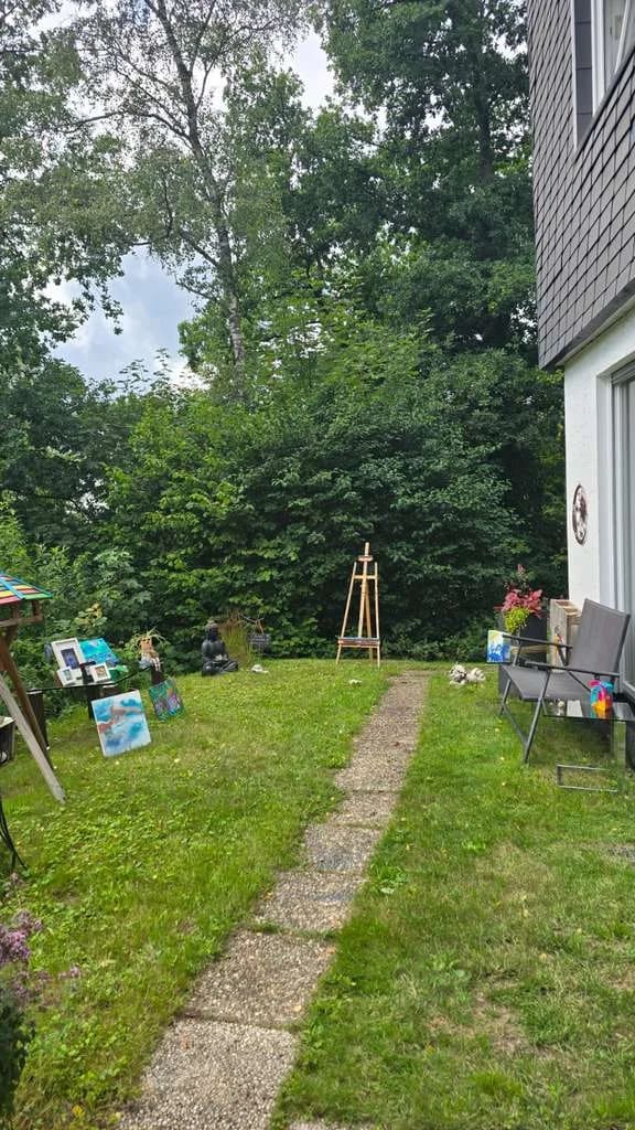Immobilie in Netphen - Viel Raum, viel Grün, viele Möglichkeiten – großzügiges Einfamilienhaus in Netphen - Bild 3