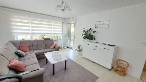 Immobilie in Wiesensteig - 3-Familienhaus mit Ausbaupotenzial in ruhiger und sonniger Lage ! - Bild 2