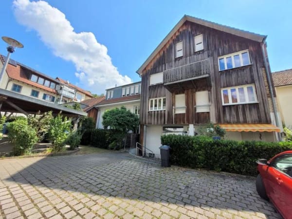 Immobilie in Grenzach-Wyhlen - **Großzügige Erdgeschosswohnung + 4-Zimmer + 2 Terrassen + Stellplatz + Grenzach-Wyhlen** - Bild 2