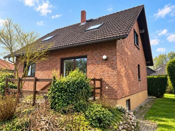Immobilie in Bienenbüttel - Haus in Bienenbüttel - Bild 1
