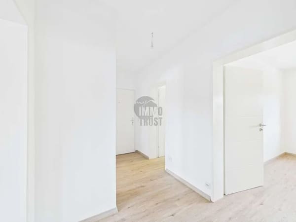 Immobilie in Seelze - top gepflegte 3-Zimmer-Wohnung + Süd-Balkon + saniertes Badezimmer - Bild 3